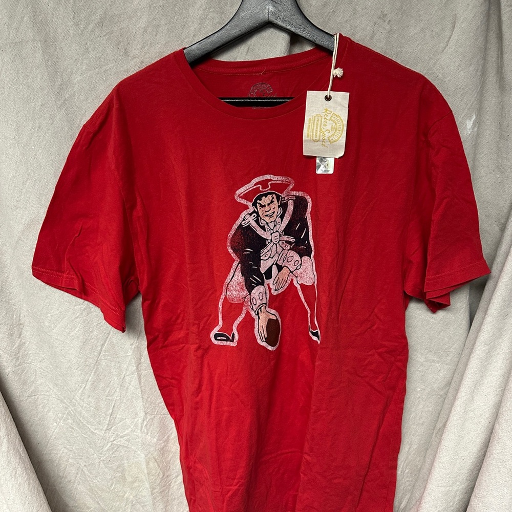 New England Patriots Women’s XL Red Shirt NWT